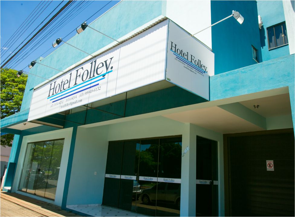 Fachada do Hotel Folley